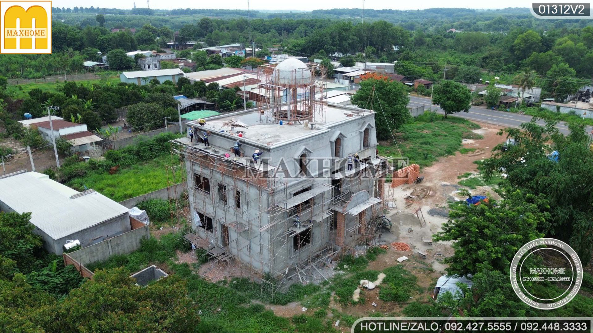sieu pham 4k biet thu mai mansard dang thi cong xay dung len den 600m2 14
