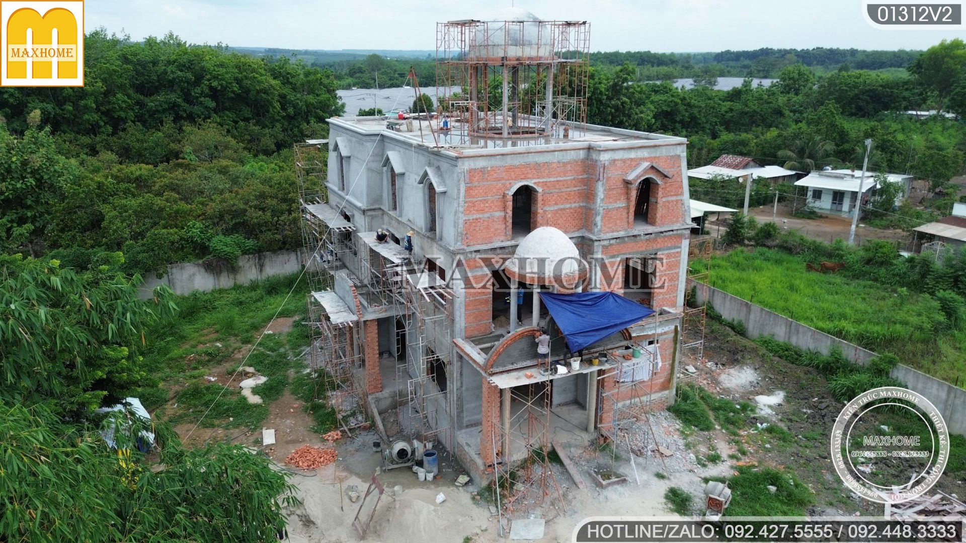 sieu pham 4k biet thu mai mansard dang thi cong xay dung len den 600m2 20