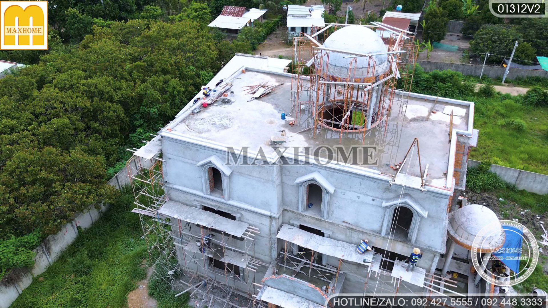 sieu pham 4k biet thu mai mansard dang thi cong xay dung len den 600m2 7